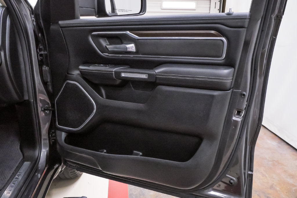 Used 2021 RAM 1500 Laramie w/ Laramie Southwest Edition RWD image 28