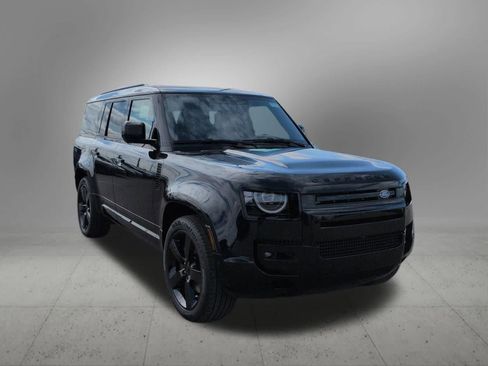 New 2026 Land Rover Defender 130 X-Dynamic SE AWD/4WD image 8