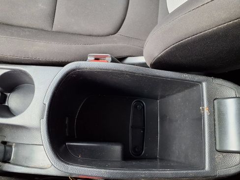 Used 2019 Kia Soul FWD image 31