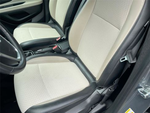 Used 2019 Buick Encore Sport Touring w/ Safety Package AWD/4WD image 10