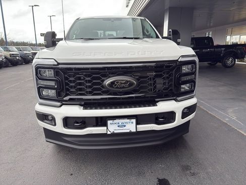 New 2026 Ford F350 Lariat w/ Black Appearance Package image 2
