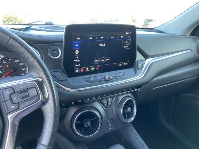 Used 2025 Chevrolet Blazer LT FWD image 40
