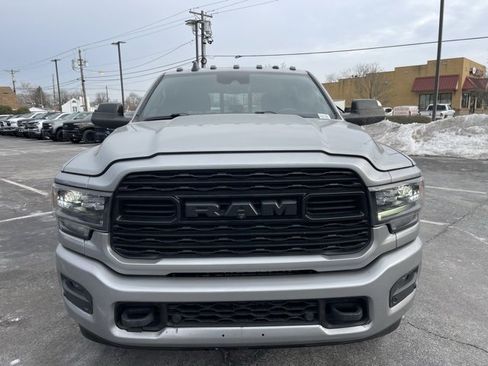 Used 2022 RAM 3500 Limited image 2