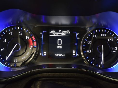 Used 2015 Chrysler 200 S w/ Comfort Group image 20