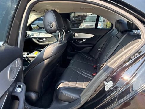 Used 2015 Mercedes-Benz C 300 4MATIC Sedan image 11