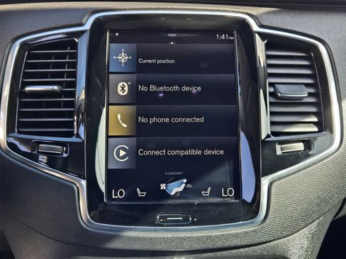 Used 2017 Volvo XC90 T6 Momentum w/ Vision Package image 14