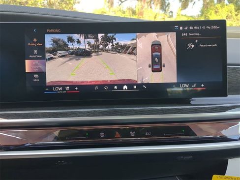 New 2026 BMW 740i xDrive w/ Premium Package image 19