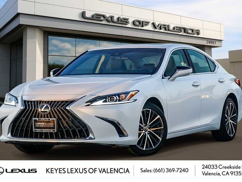 Certified 2023 Lexus ES 250 w/ Premium Package image 1