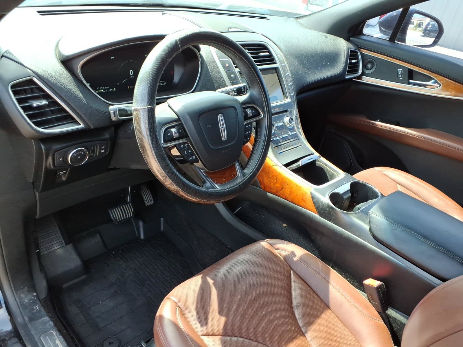 Used 2020 Lincoln Nautilus Reserve FWD image 9