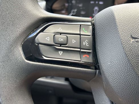 Used 2025 RAM ProMaster 2500 w/ Convenience Group FWD image 19