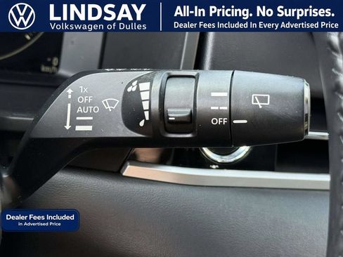 Used 2022 Mitsubishi Outlander SE AWD/4WD image 25