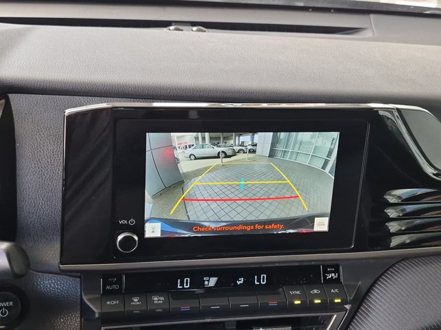 Used 2025 Toyota Camry SE FWD image 23