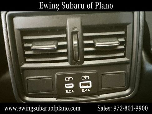 Used 2025 Subaru Forester Premium AWD/4WD image 25