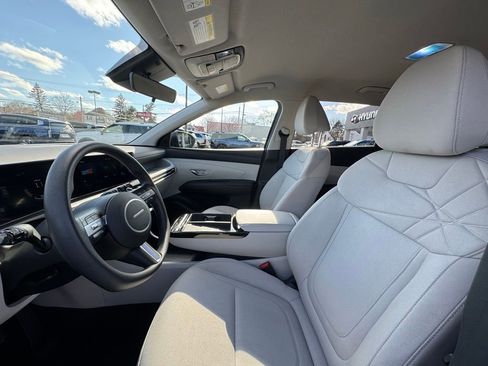 Used 2025 Hyundai Tucson Blue image 25