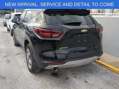Used 2023 Chevrolet Blazer LT w/ Convenience Package image 4