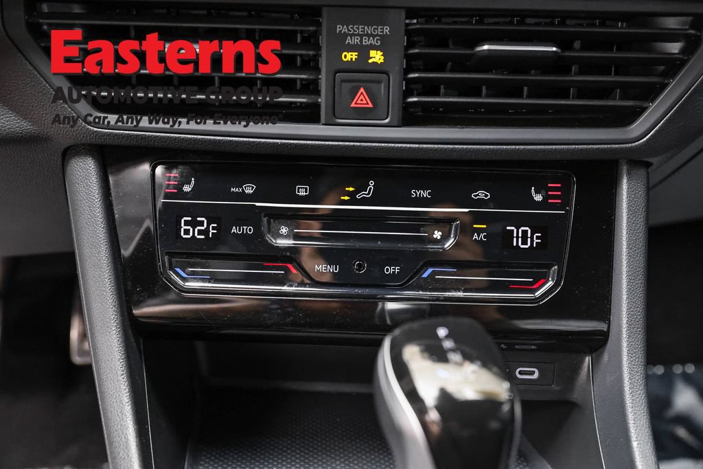 Used 2025 Volkswagen Jetta Sport FWD image 21