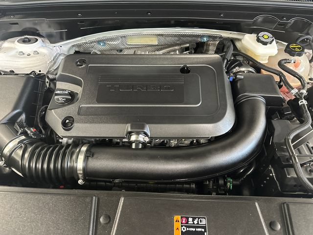 Used 2025 Buick Envision Preferred AWD/4WD image 32