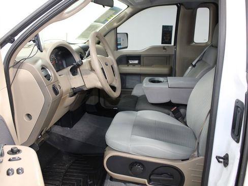 Used 2004 Ford F150 XL image 24
