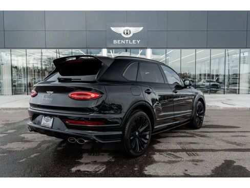 Used 2023 Bentley Bentayga Speed image 3