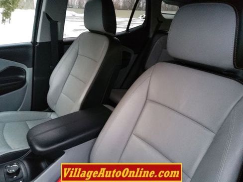 Used 2019 GMC Terrain SLT image 18