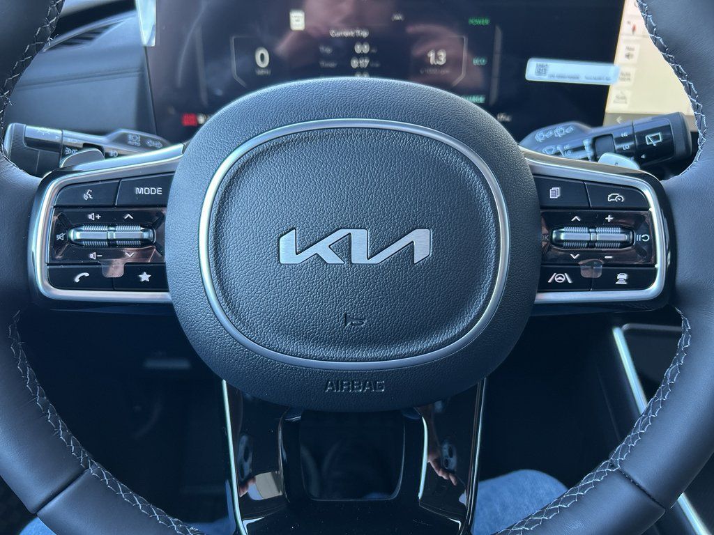 New 2026 Kia Carnival SX Prestige FWD image 27