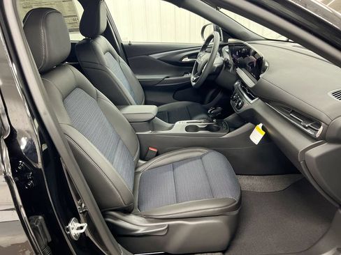 New 2026 Buick Envista Preferred FWD image 21