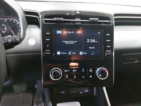 Certified 2023 Hyundai Tucson SEL AWD/4WD image 40