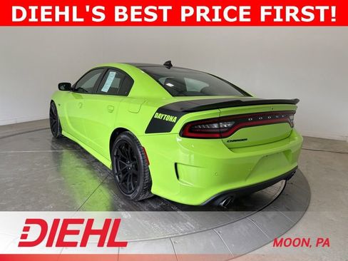 Used 2023 Dodge Charger Scat Pack w/ Daytona Edition Group RWD image 5