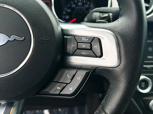 Used 2015 Ford Mustang Coupe image 31