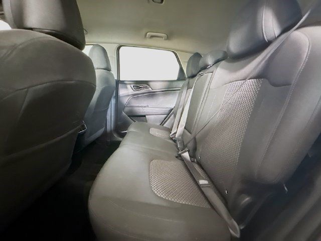 Used 2024 Kia Sportage LX FWD image 23