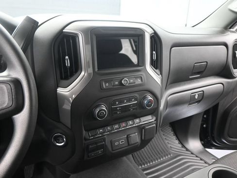 Used 2025 Chevrolet Silverado 1500 Custom RWD image 15