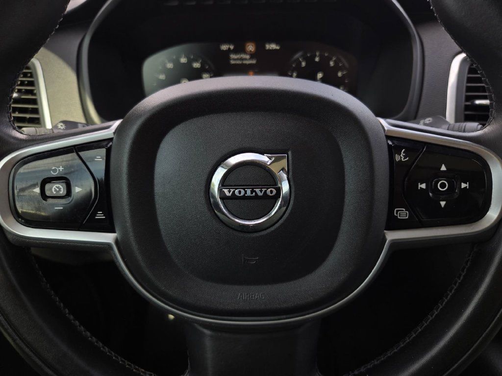 Used 2019 Volvo XC90 T6 Momentum AWD/4WD image 28