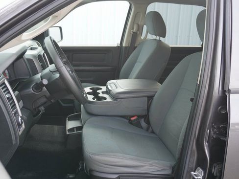 Used 2015 RAM 1500 Express image 10