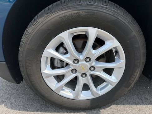 Used 2021 Chevrolet Equinox LT FWD image 14