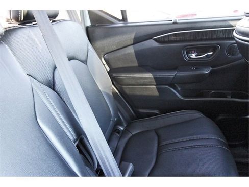 Used 2023 Honda Pilot Elite image 10