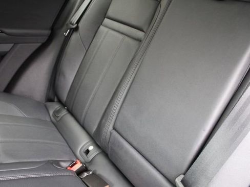 Used 2025 Land Rover Range Rover Evoque S image 24