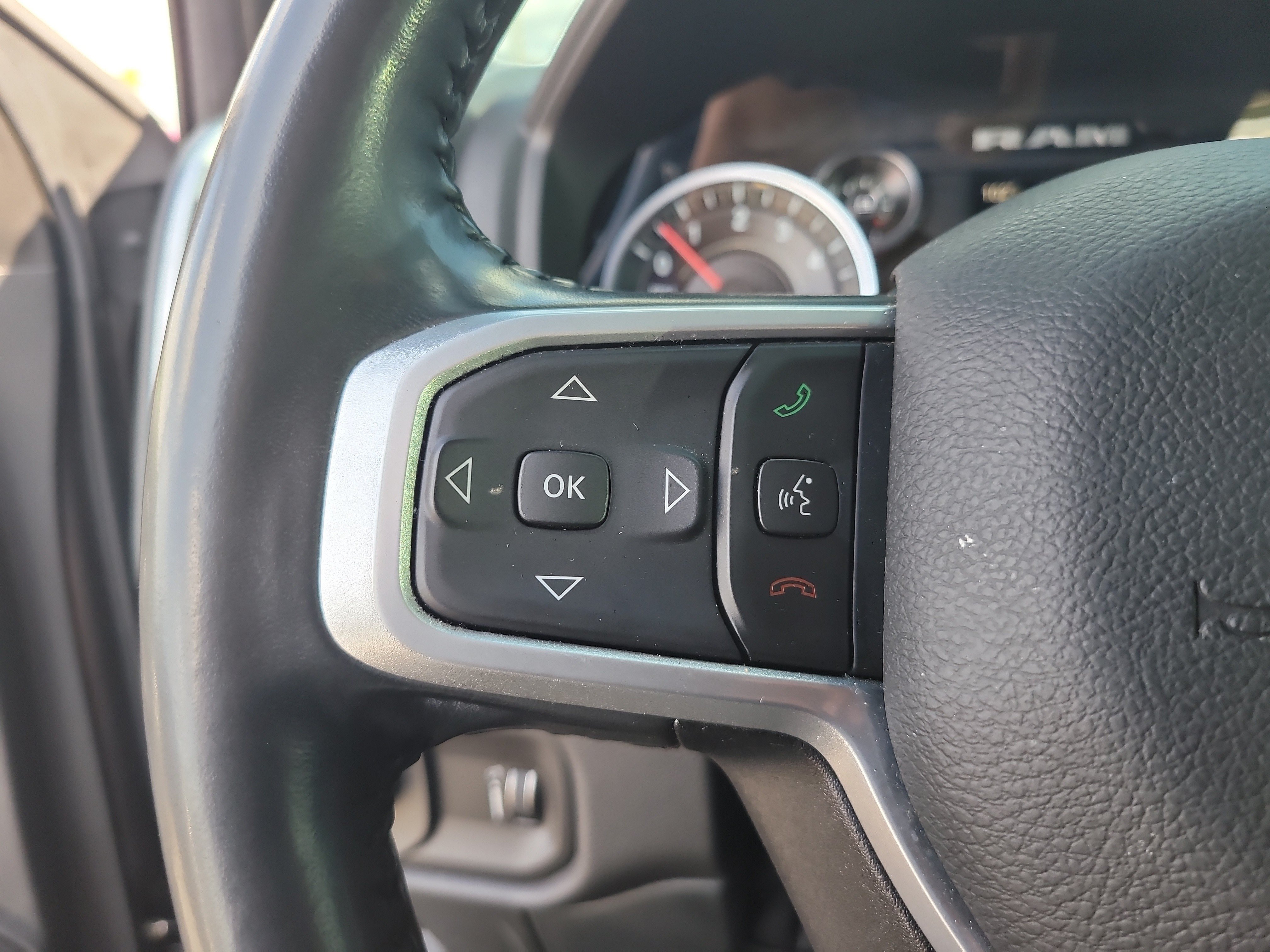 Used 2023 RAM 1500 Big Horn AWD/4WD image 27