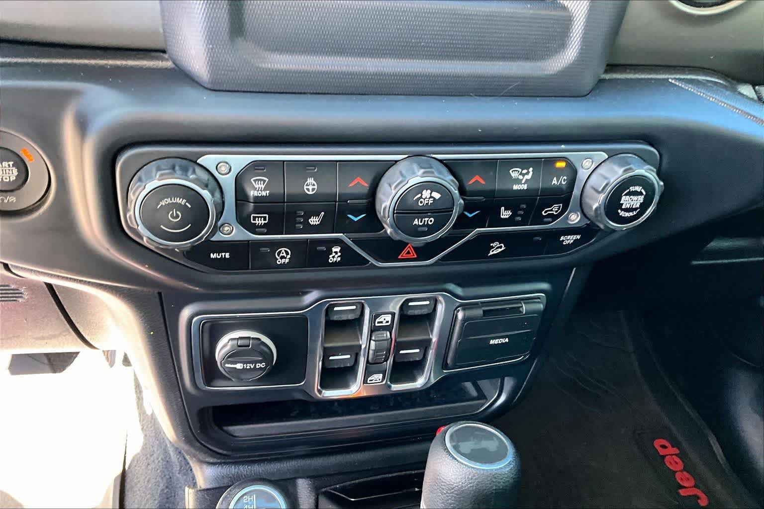 Used 2020 Jeep Wrangler Unlimited Sport S AWD/4WD image 29