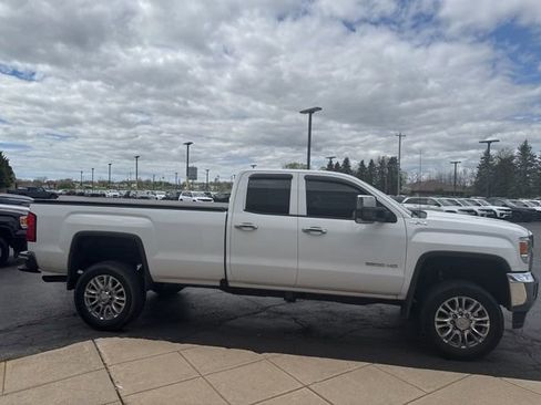 Used 2016 GMC Sierra 2500 4x4 Double Cab w/ Sierra Convenience Package image 2