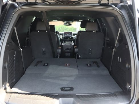 Used 2021 Chevrolet Tahoe LT AWD/4WD image 10