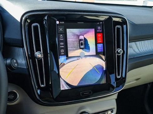 New 2026 Volvo XC40 B5 Plus w/ Protection Package Premier image 22