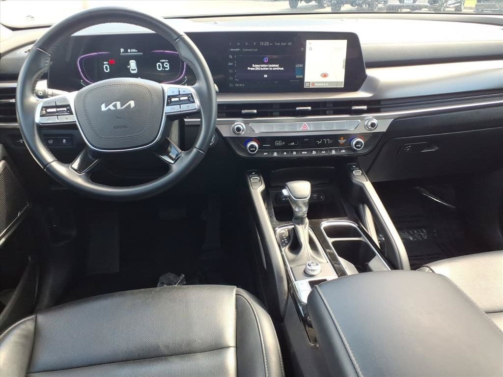 Used 2025 Kia Telluride S FWD image 9
