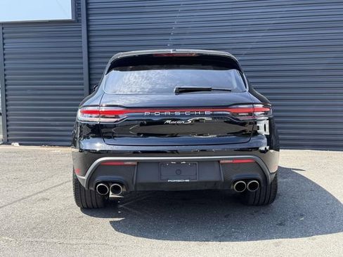 Certified 2023 Porsche Macan S AWD/4WD image 8