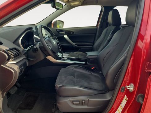 Used 2024 Mitsubishi Eclipse Cross SE AWD/4WD image 9