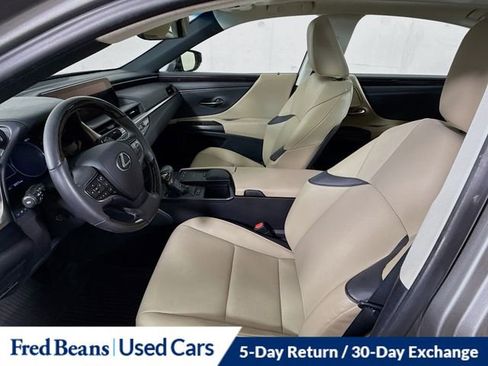 Used 2021 Lexus ES 350 w/ Premium Package image 22