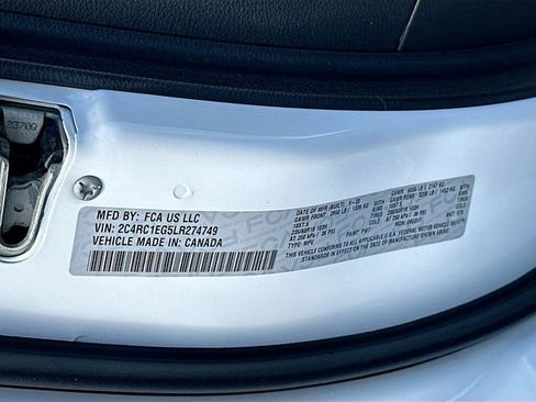 Used 2020 Chrysler Pacifica Touring-L Plus w/ Advanced Safetytec Group image 35