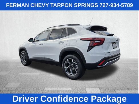 New 2026 Chevrolet Trax LT w/ Driver Confidence Package FWD image 8