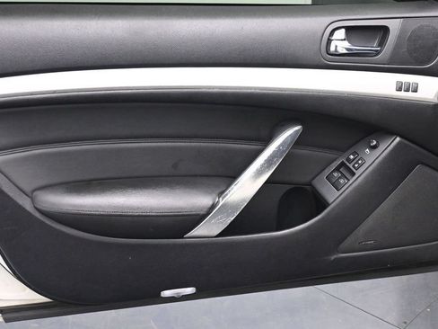 Used 2008 INFINITI G37 Journey w/ Premium Pkg RWD image 9
