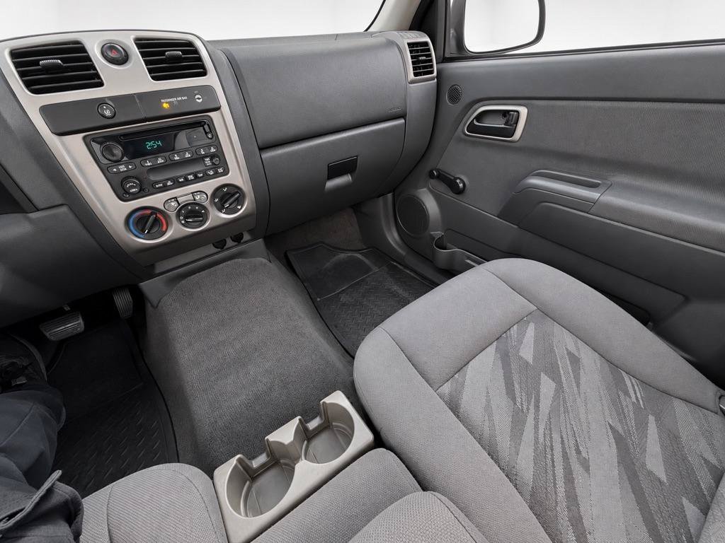 Used 2004 Chevrolet Colorado LS w/ Comfort Convenience Package RWD image 20