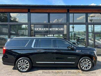 Used 2025 GMC Yukon XL Denali w/ Denali Reserve Package